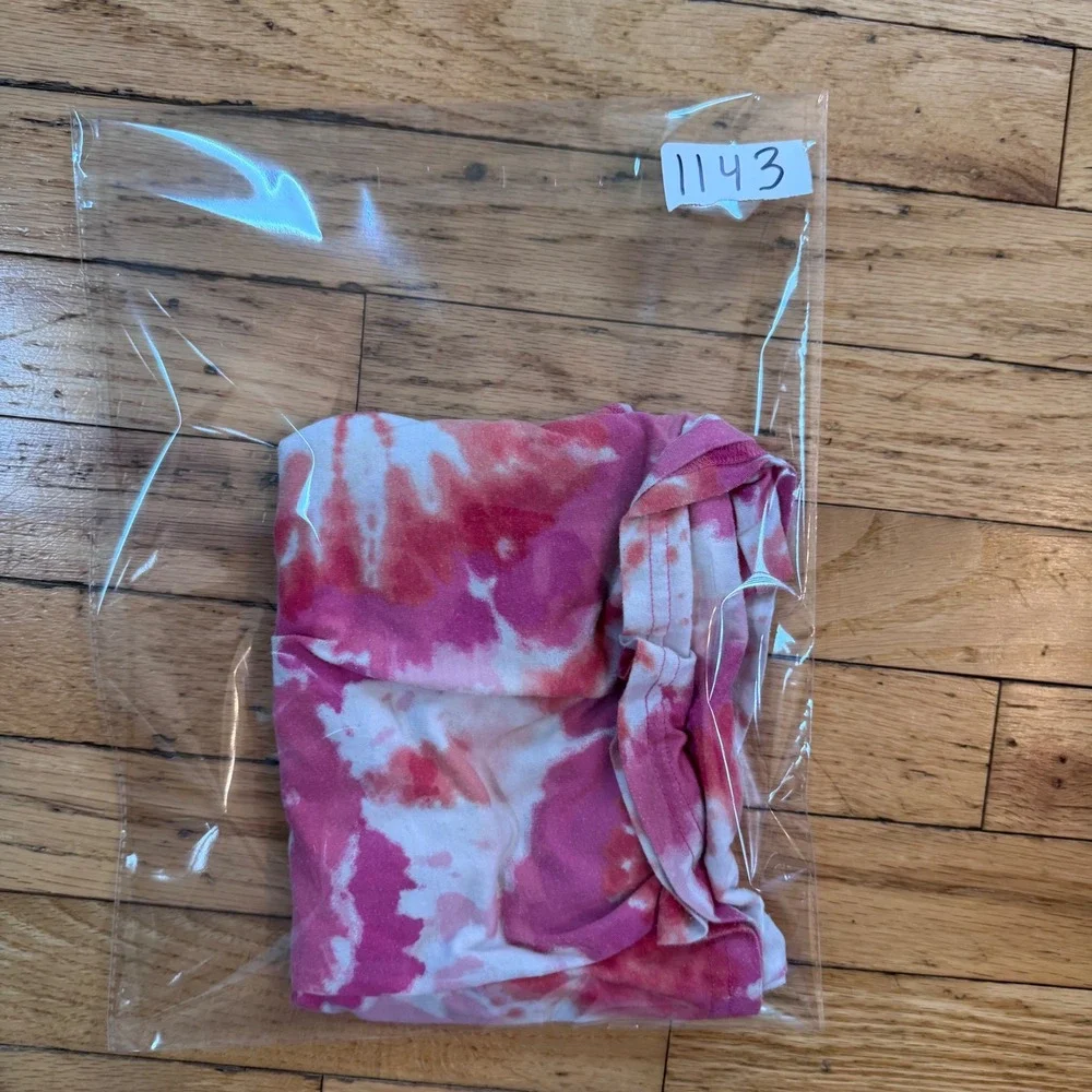 The Childrens Place Girls Pink Tie Dye Sequin LOVE Skater Dress Size S 5/6